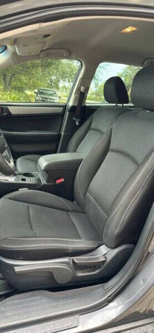 2019 Subaru Outback 2.5i