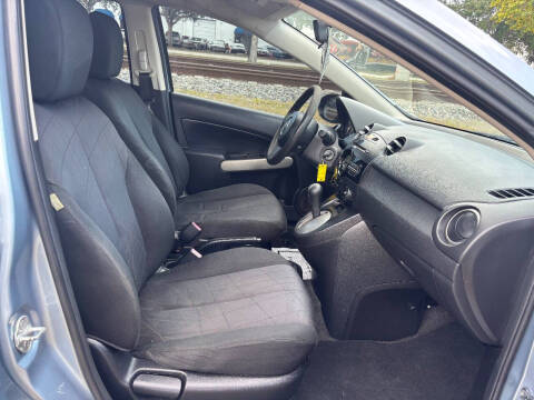 2013 Mazda MAZDA2 Sport