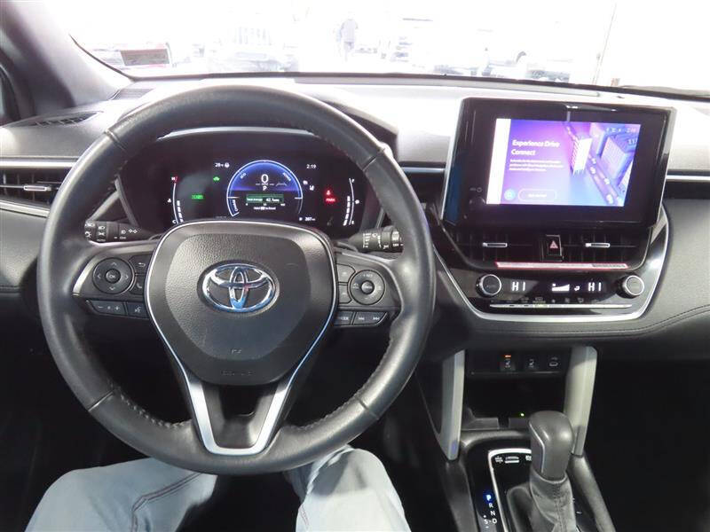 2024 Toyota Corolla Cross Hybrid XSE