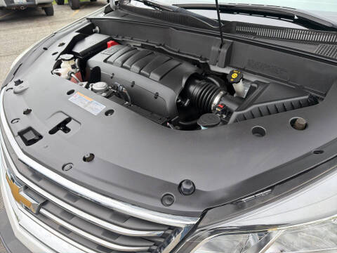2017 Chevrolet Traverse LT