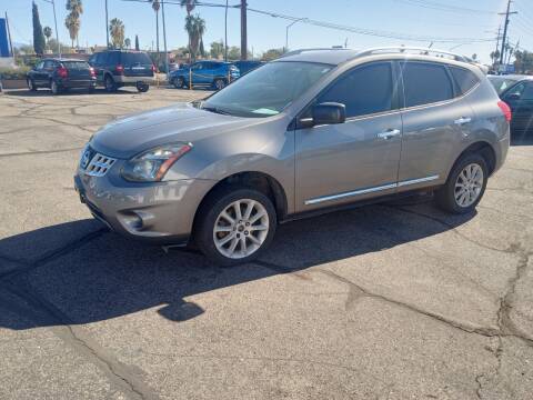 2014 Nissan Rogue Select for sale at PARS AUTO SALES in Tucson AZ