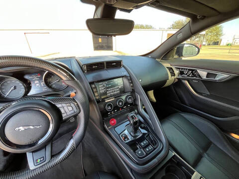 2015 Jaguar F-TYPE R