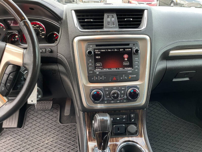 2016 GMC Acadia Denali