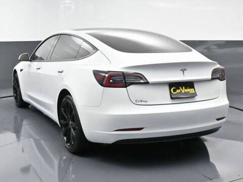 2020 Tesla Model 3 Standard Range Plus