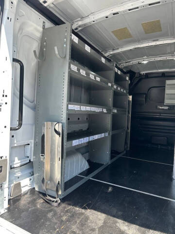 2023 Ford E-Transit