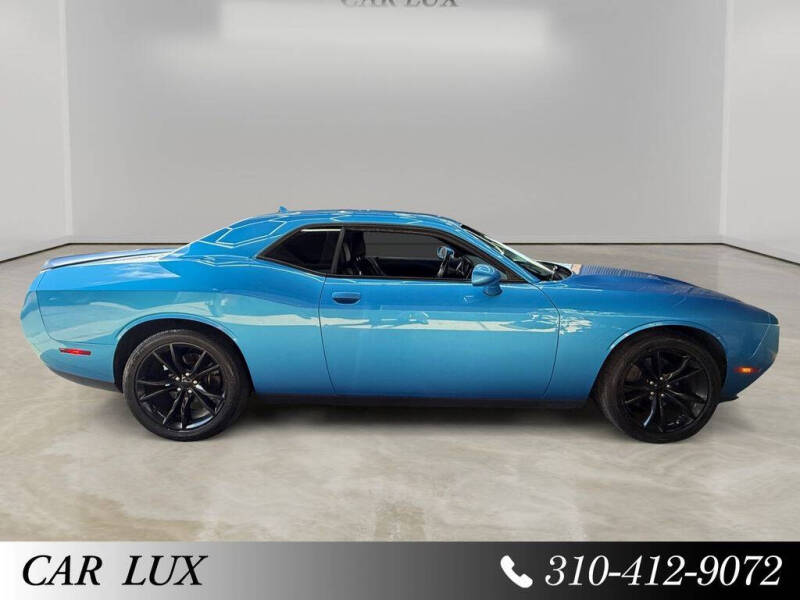 2016 Dodge Challenger SXT