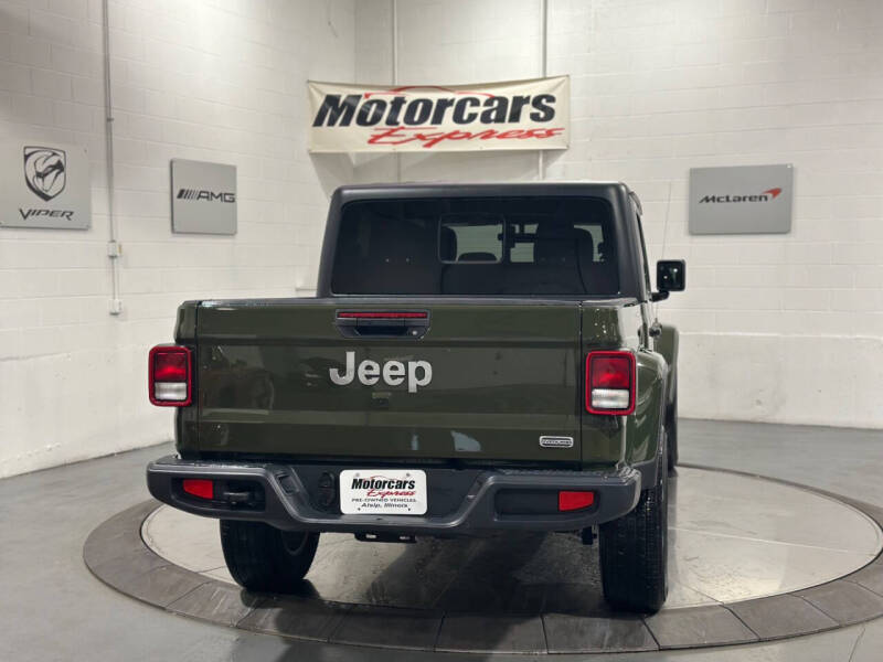 2023 Jeep Gladiator Overland