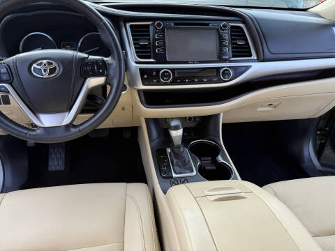 2014 Toyota Highlander XLE