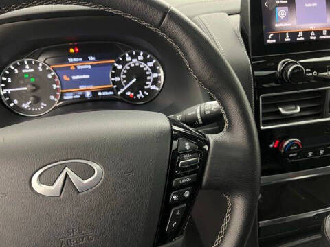 2024 Infiniti QX80 Luxe