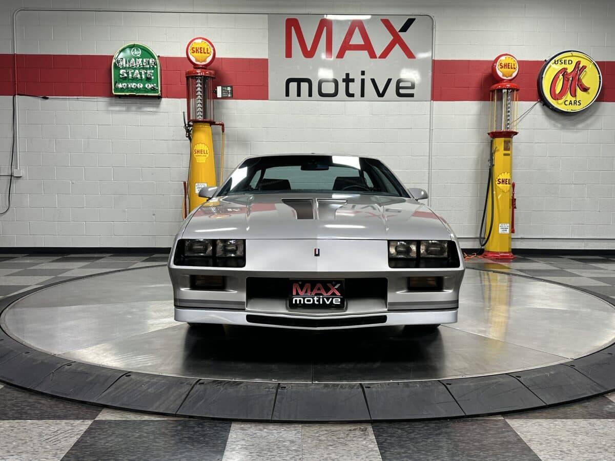 1983 Chevrolet Camaro 2