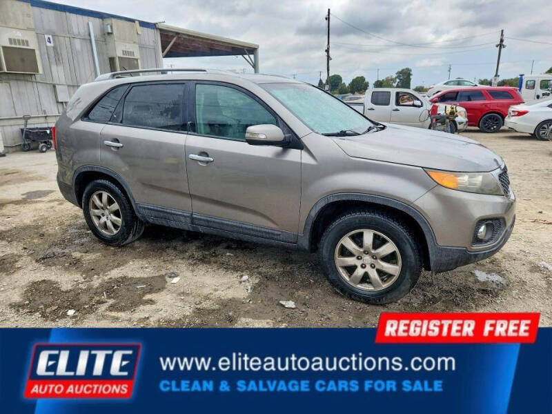 2011 Kia Sorento LX