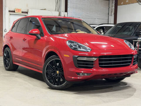 2017 Porsche Cayenne GTS
