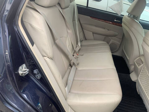 2012 Subaru Outback 2.5i Limited