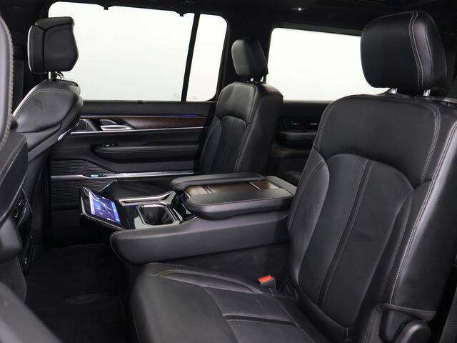 2023 Jeep Grand Wagoneer