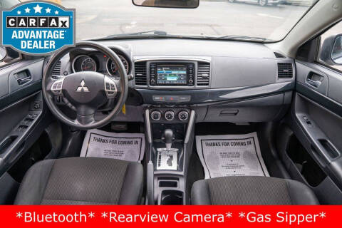 2017 Mitsubishi Lancer ES