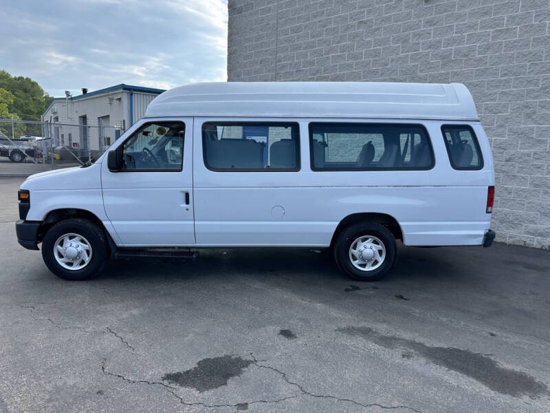 2014 Ford E-Series E-250