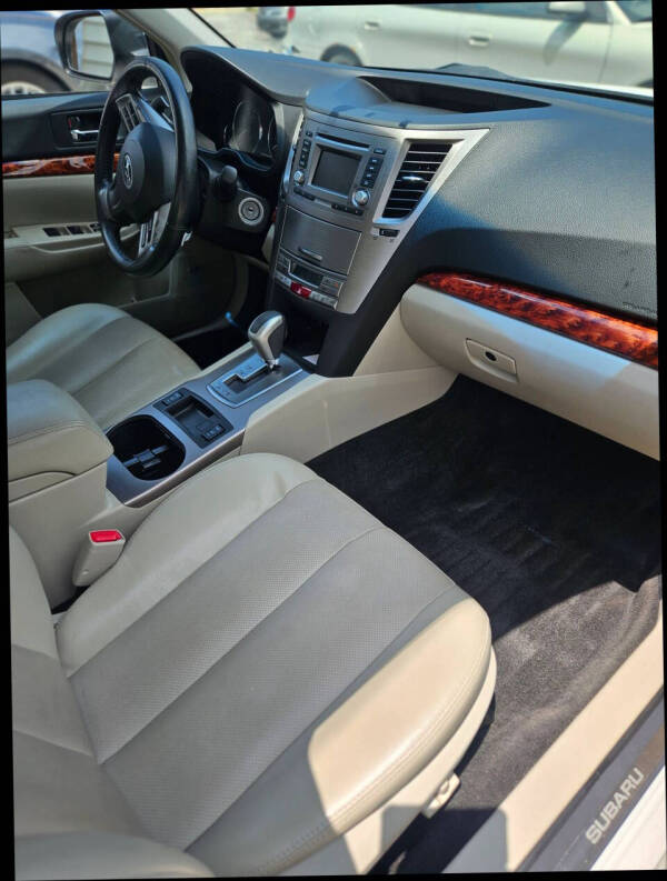 2012 Subaru Legacy 2.5i Limited