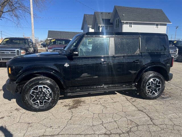 2024 Ford Bronco Outer Banks