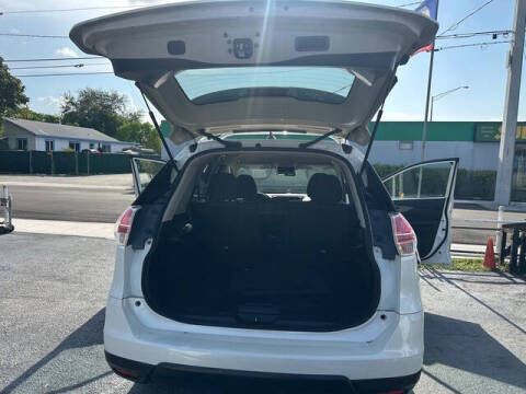 2015 Nissan Rogue SV