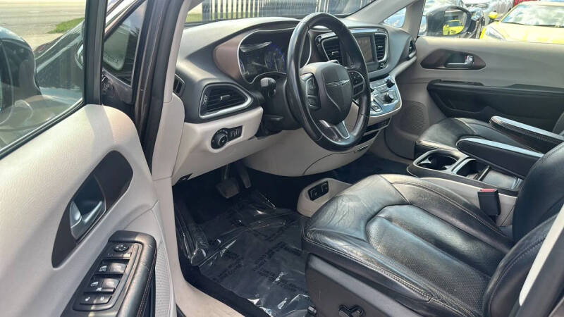 2018 Chrysler Pacifica Touring L