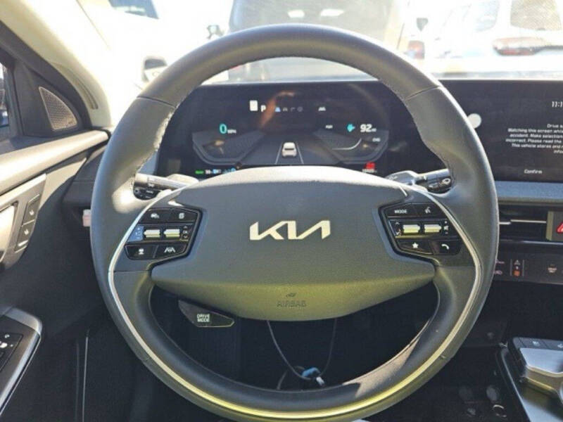 2024 Kia EV6 Wind