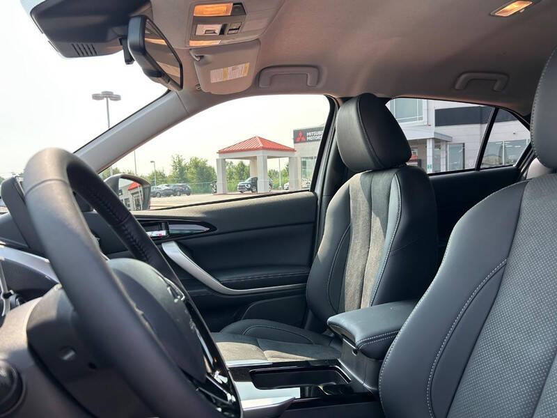 2025 Mitsubishi Eclipse Cross SE