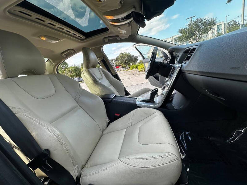 2017 Volvo S60 T5 Dynamic