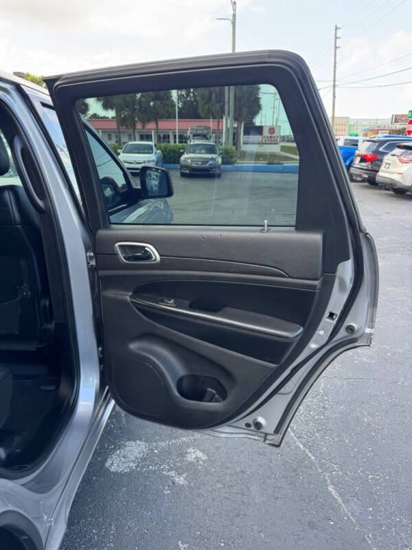 2017 Jeep Grand Cherokee Altitude