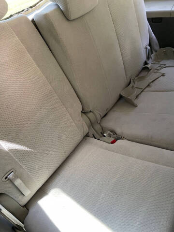 2011 Toyota Sienna LE 8-Passenger