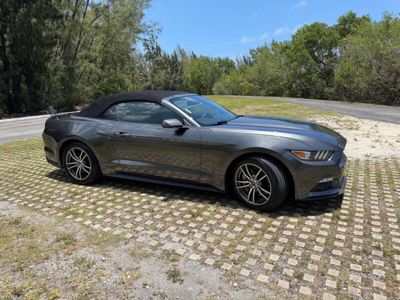 2017 Ford Mustang EcoBoost Premium