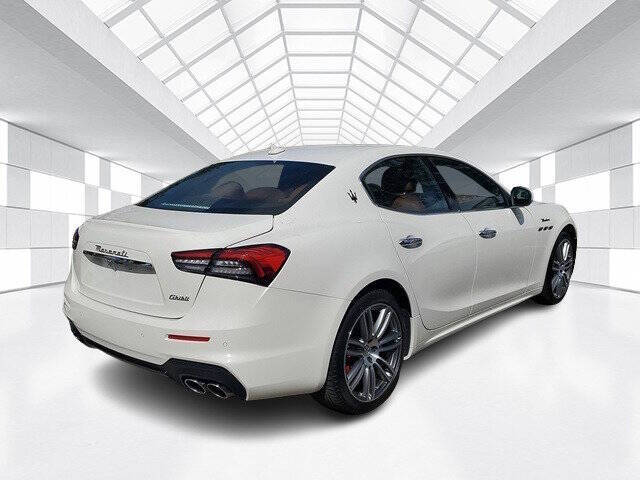 2022 Maserati Ghibli Modena