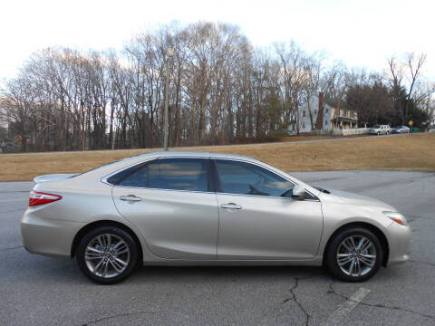 2016 Toyota Camry SE