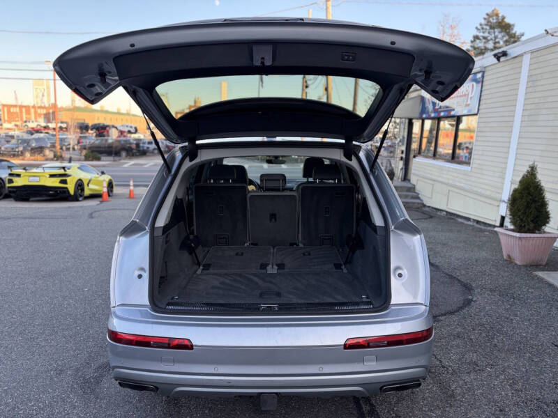 2019 Audi Q7 quattro Premium Plus 55 TFSI