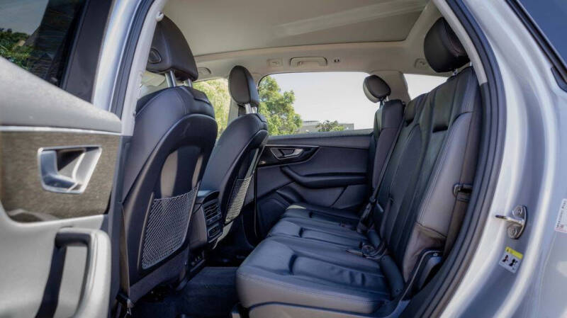 2022 Audi Q7 quattro Premium 55 TFSI