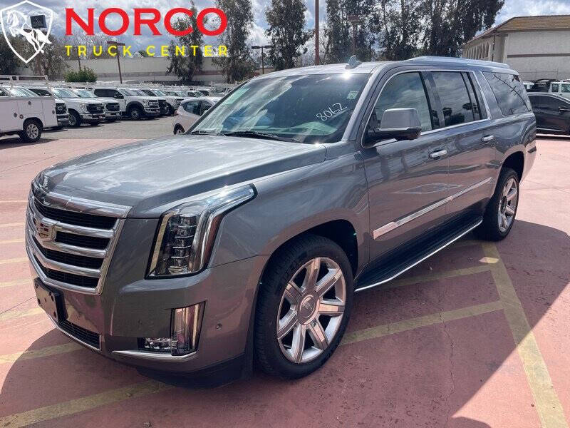 2019 Cadillac Escalade ESV Luxury