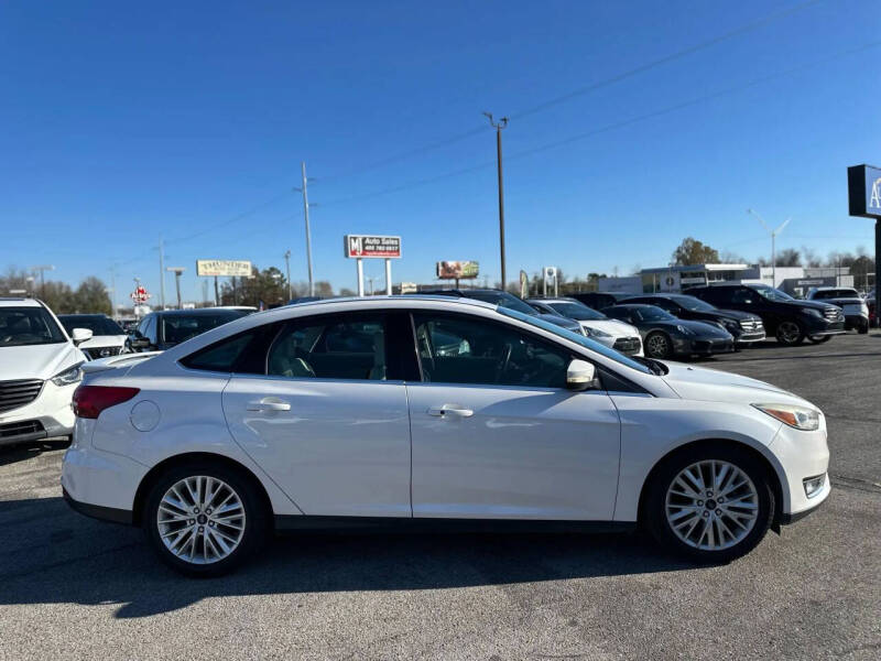 2017 Ford Focus Titanium