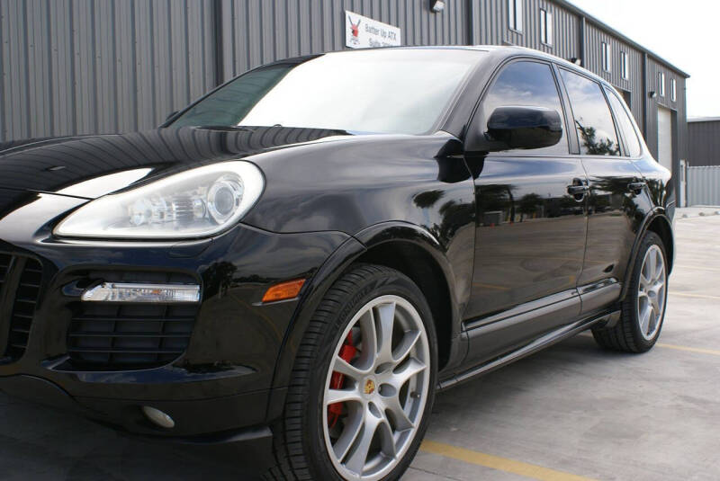 2009 Porsche Cayenne GTS
