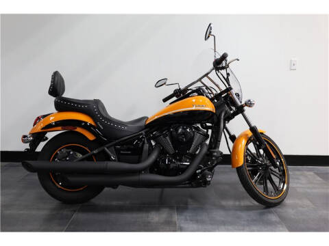 Kawasaki Vulcan 900 Custom Image