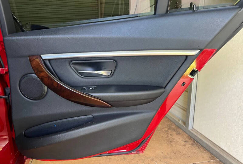 2017 BMW 3 Series 330i