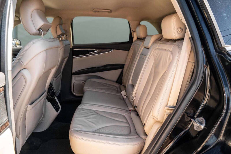 2017 Lincoln MKX Select