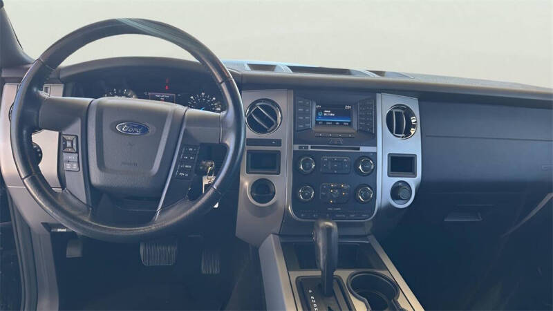 2017 Ford Expedition XLT