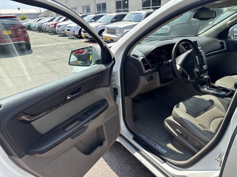 2014 GMC Acadia Denali