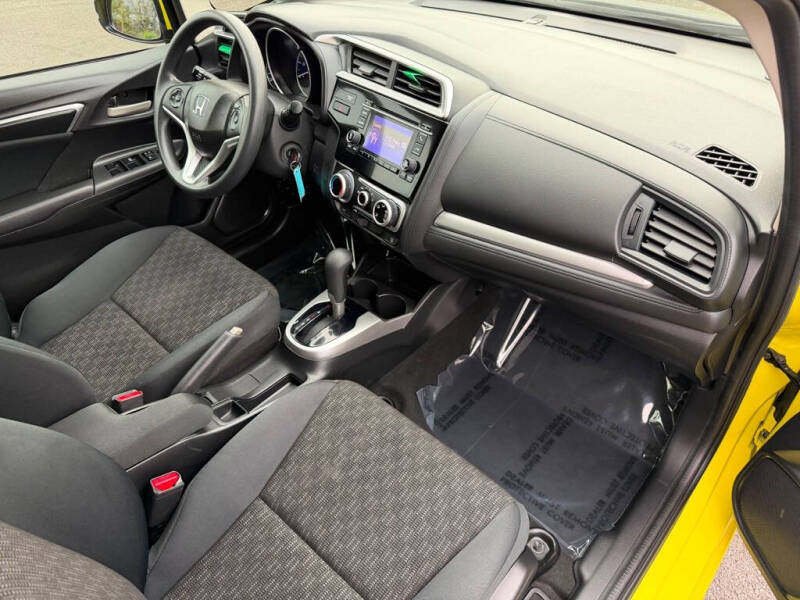 2017 Honda Fit LX