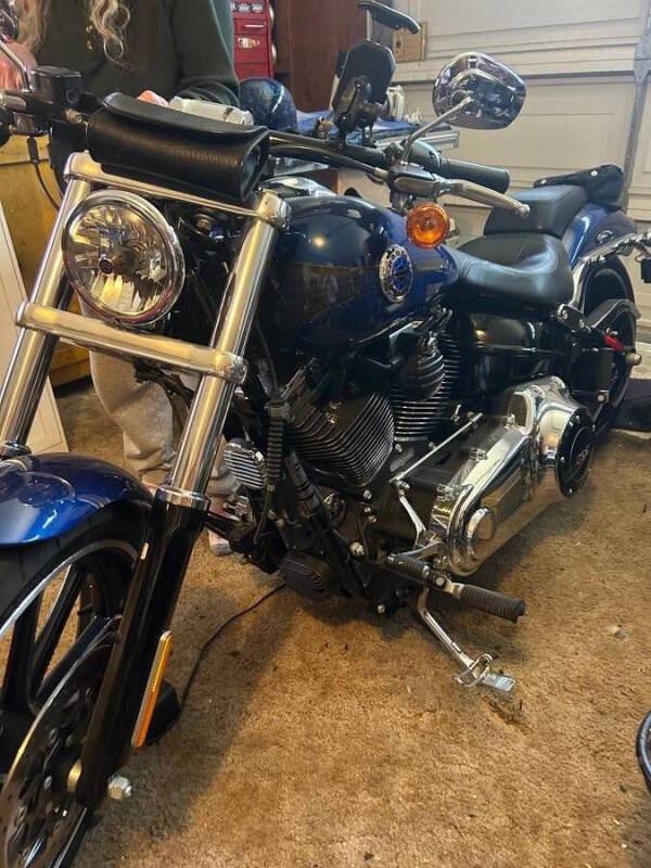 2015 Harley-Davidson Softail Breakout