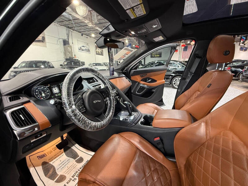 2019 Jaguar E-PACE P250 SE