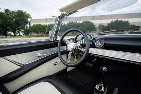 1956 Ford Thunderbird