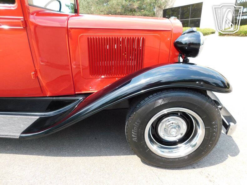 1933 Chevrolet Apache