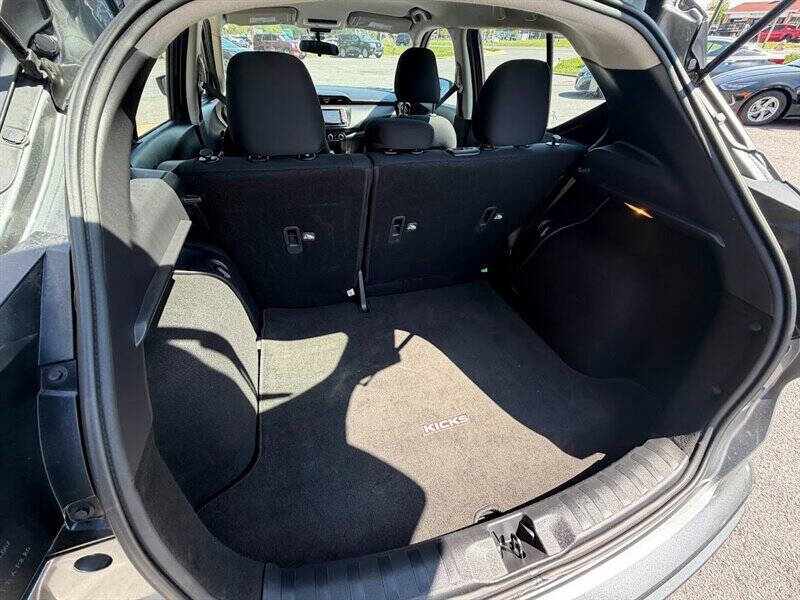 2024 Nissan Kicks S