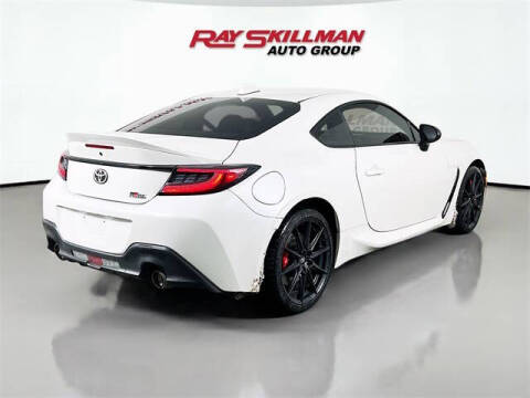 2025 Toyota GR86 Premium