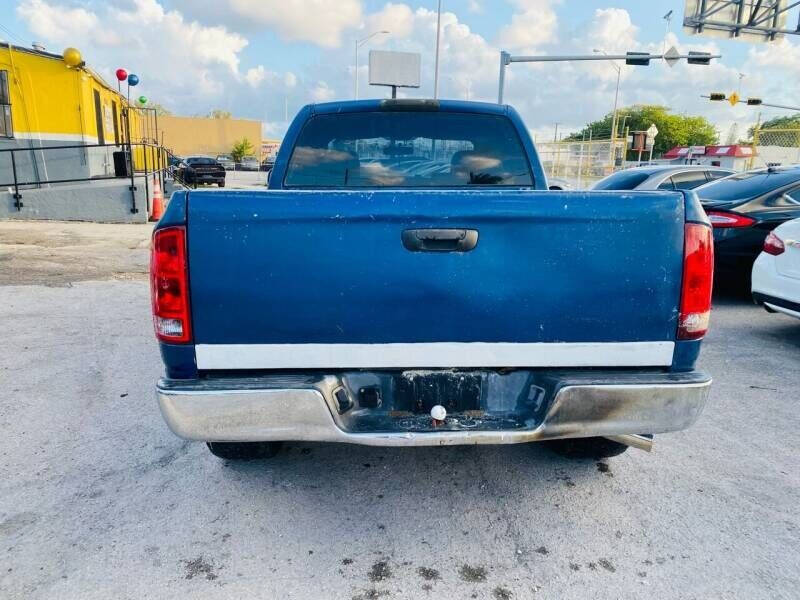 2005 Dodge Ram 1500 for sale at 33 Auto Sales Miami in Miami, FL